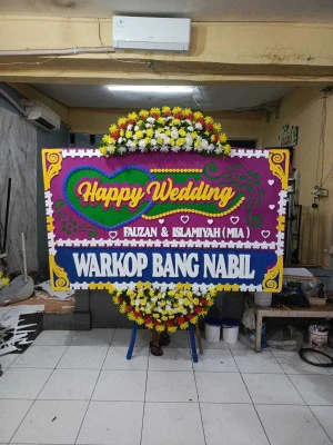 Papan Bunga di Ketip Juwana